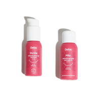 Travel Kit Dafne con olio da massaggio Milo e lubrificante Doride in formato 50ml, su sfondo bianco