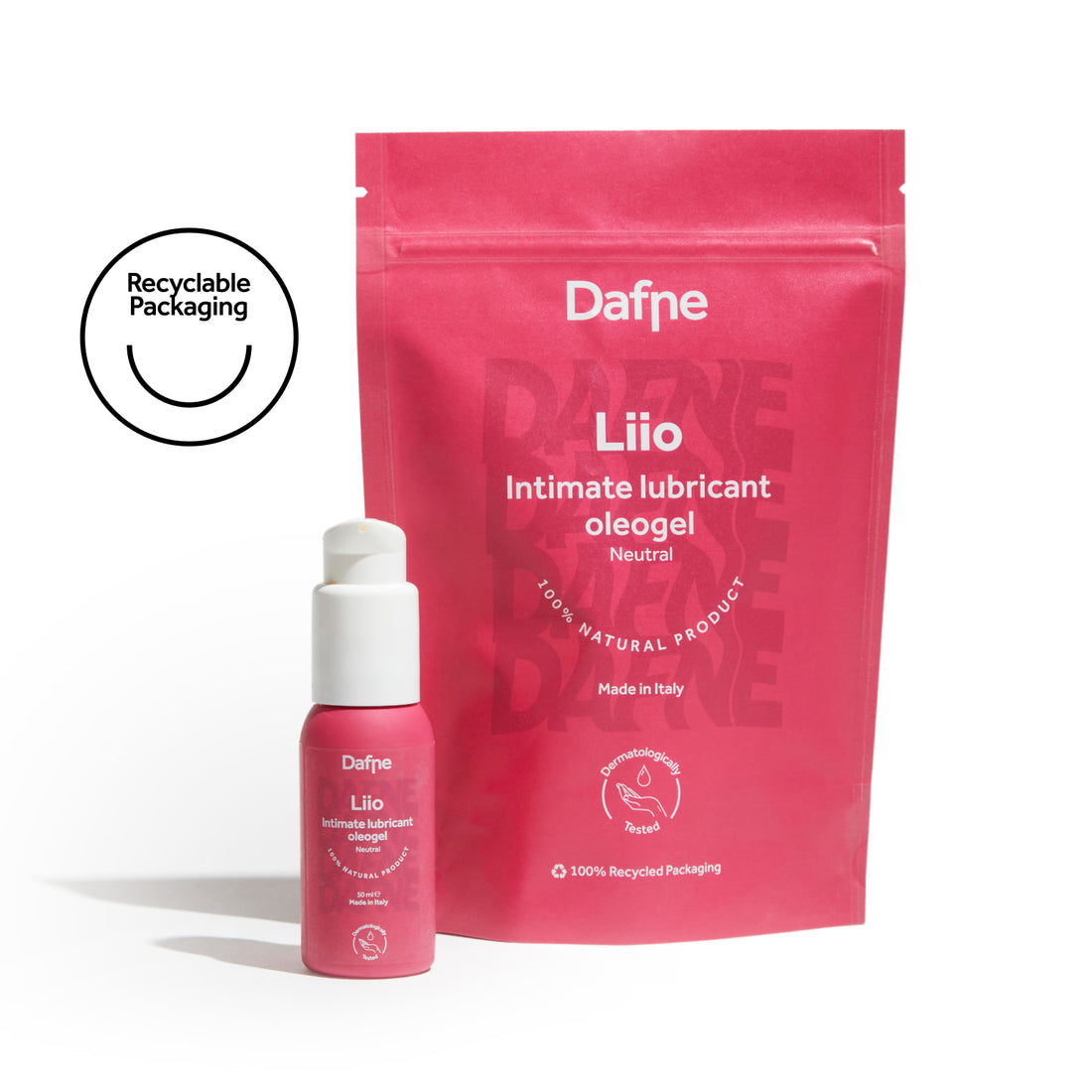 Lubrificante Liio Dafne a base d’olio con flacone e doypack in materiale riciclato, su sfondo bianco